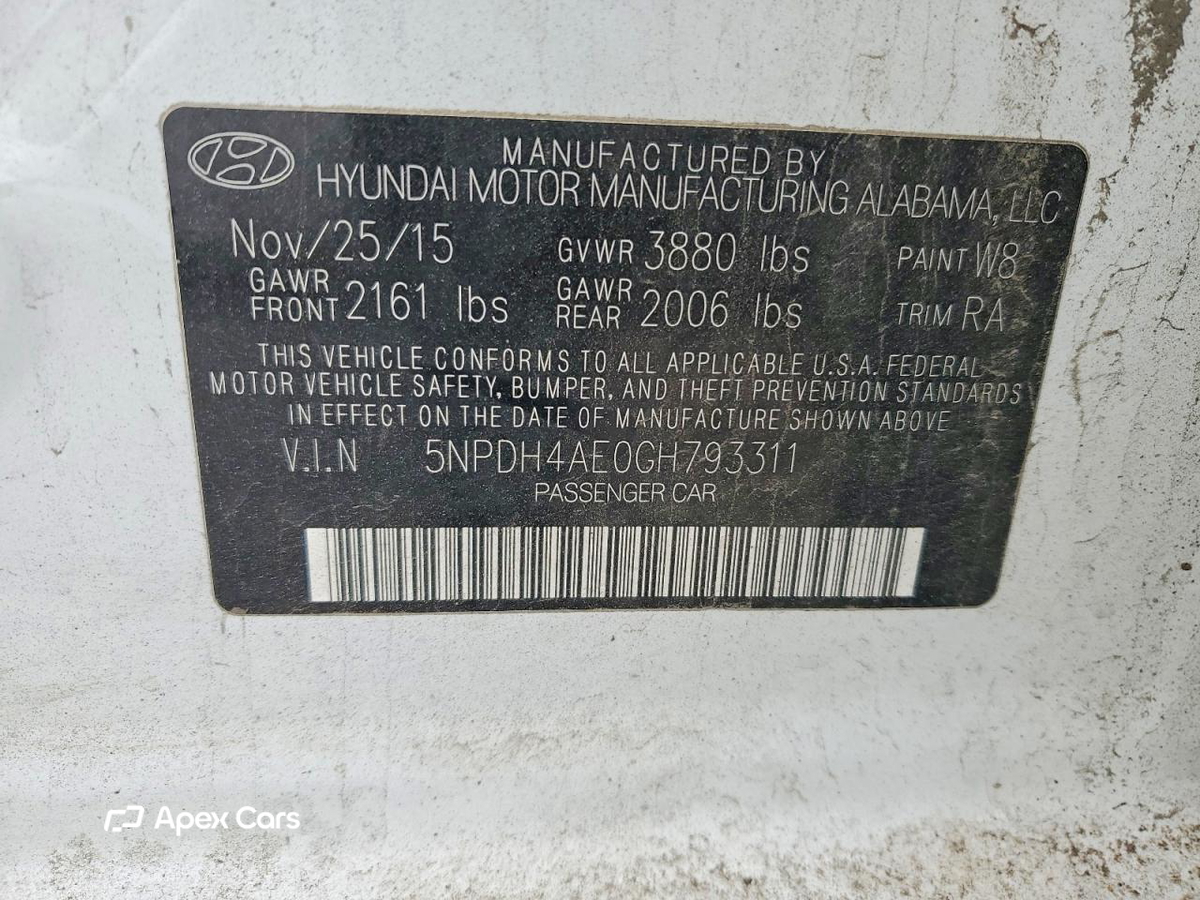 Hyundai Elantra 2016