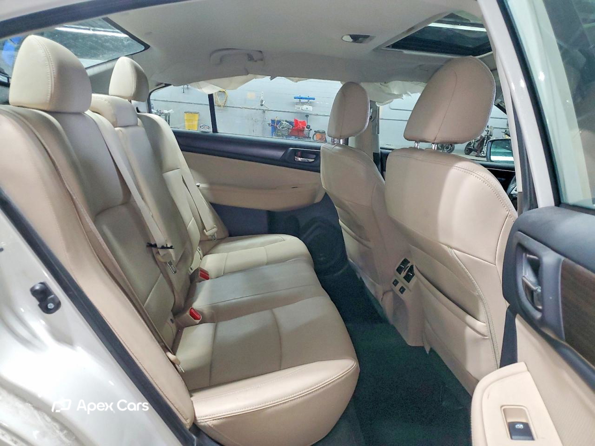 Subaru Legacy 2015