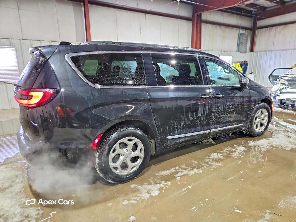Chrysler Pacifica 2023
