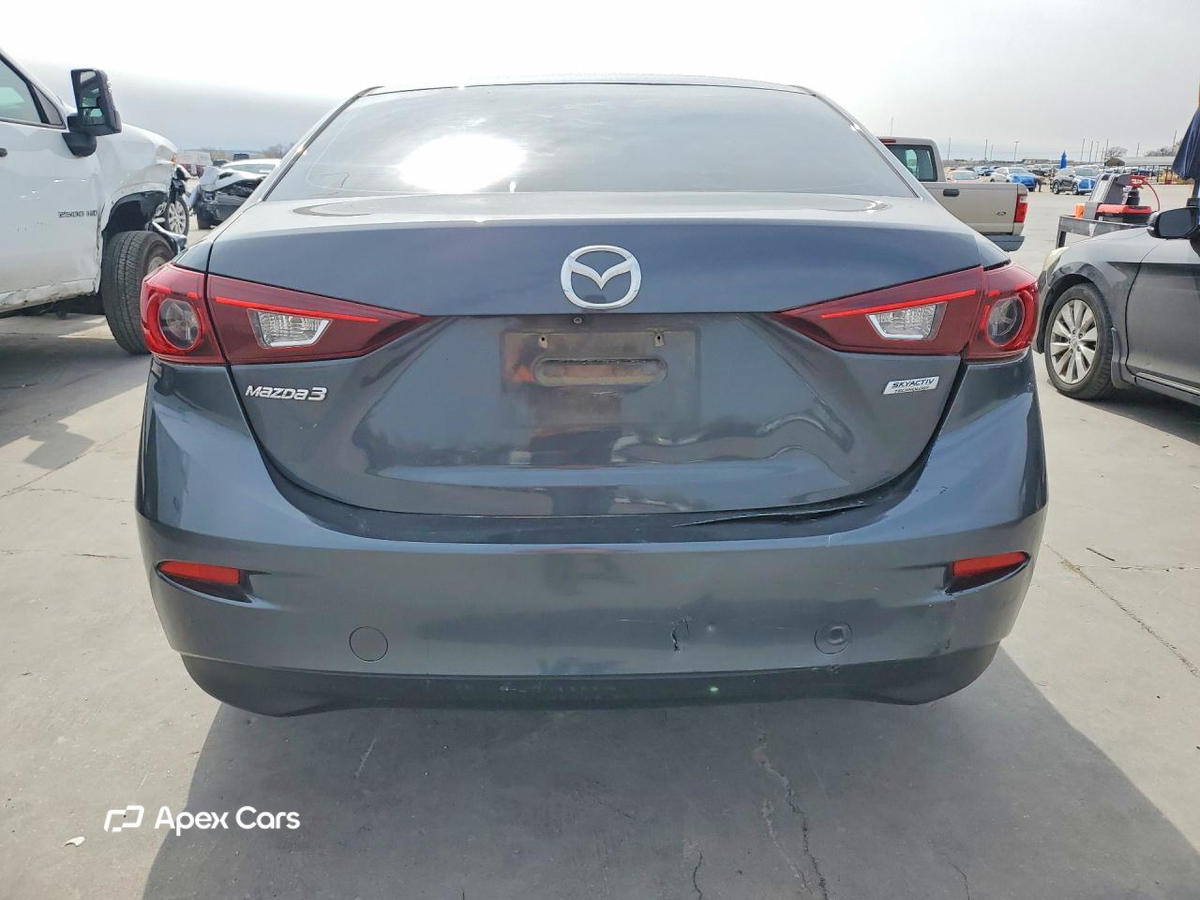 Mazda 3 2016