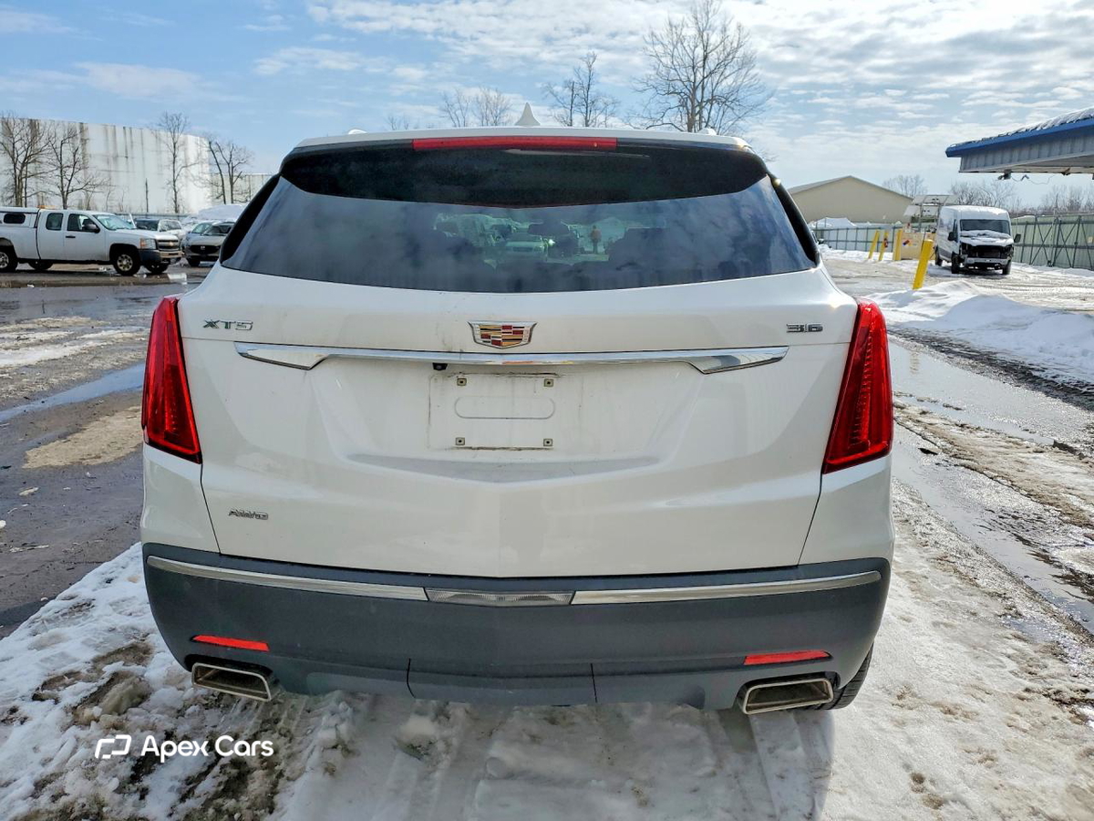 Cadillac XT5 2017