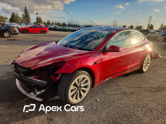 Tesla Model 3 2021 - Image 1 of 14