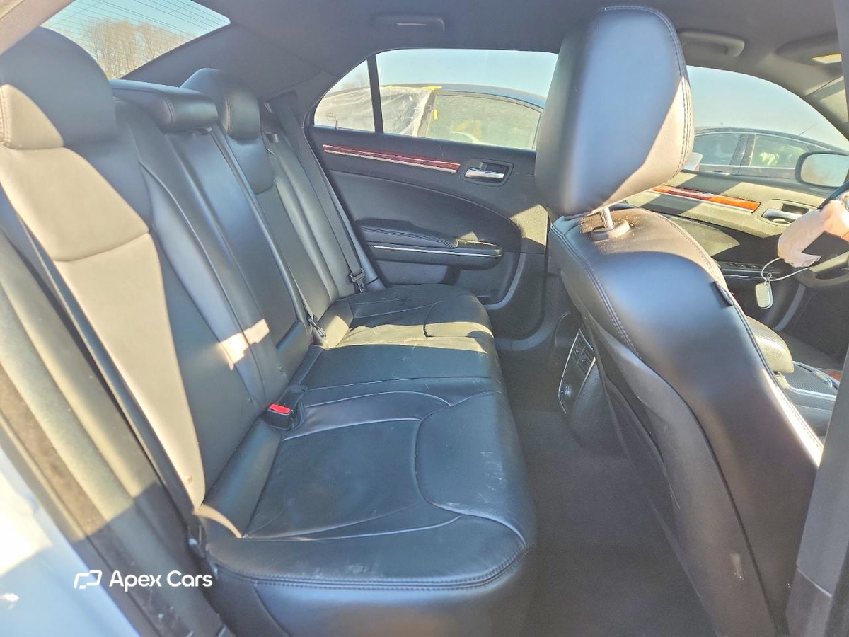 Chrysler 300 2013