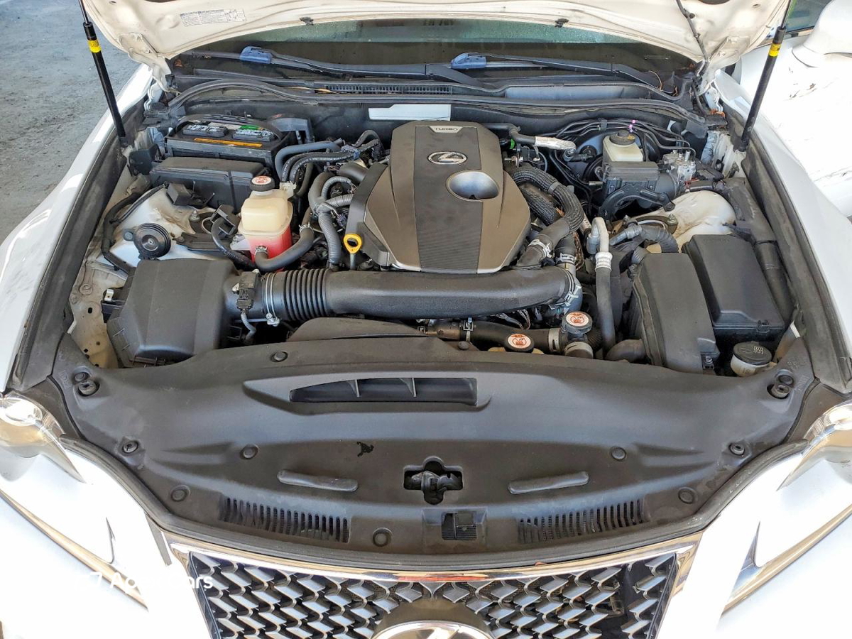 Lexus IS 2016
