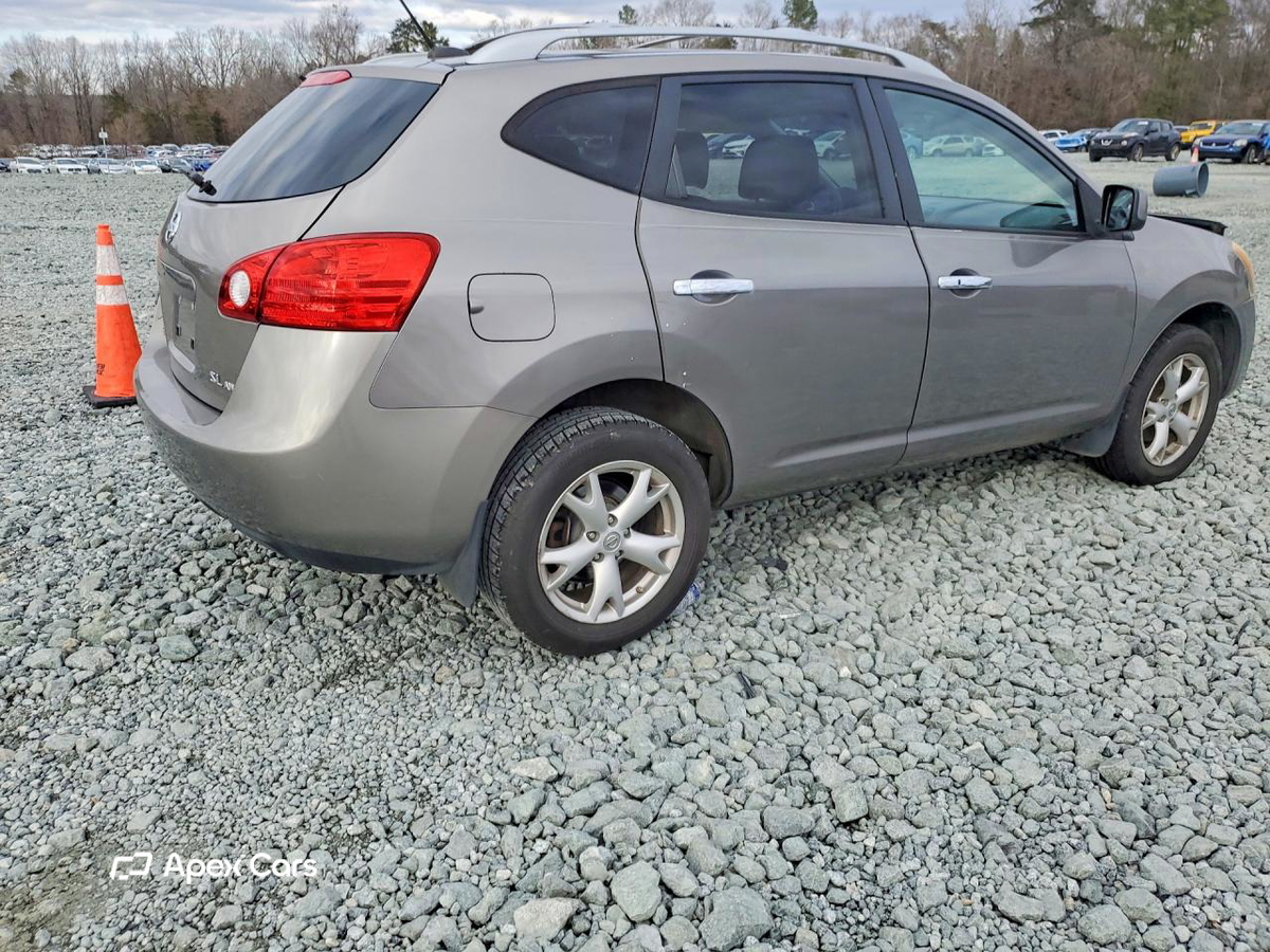 Nissan Rogue 2010
