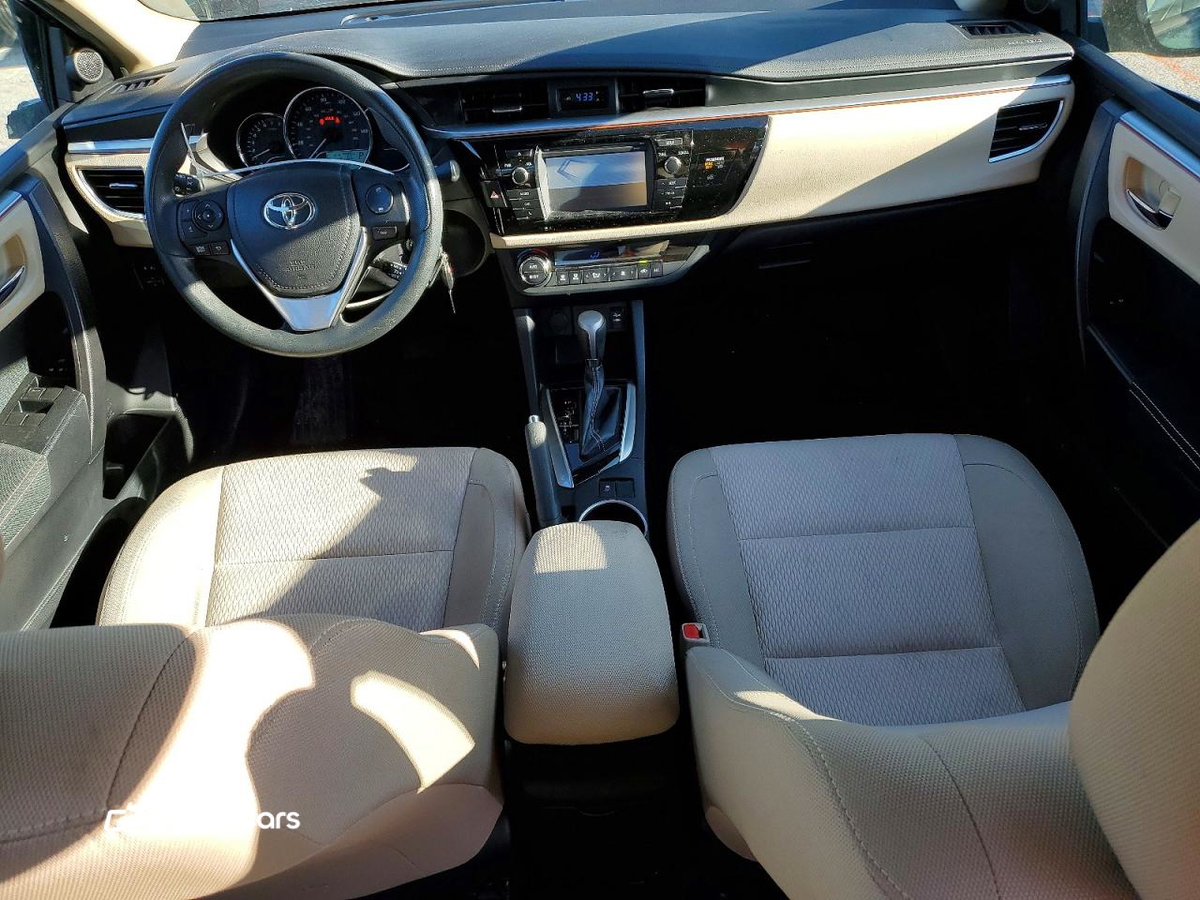 Toyota Corolla 2015
