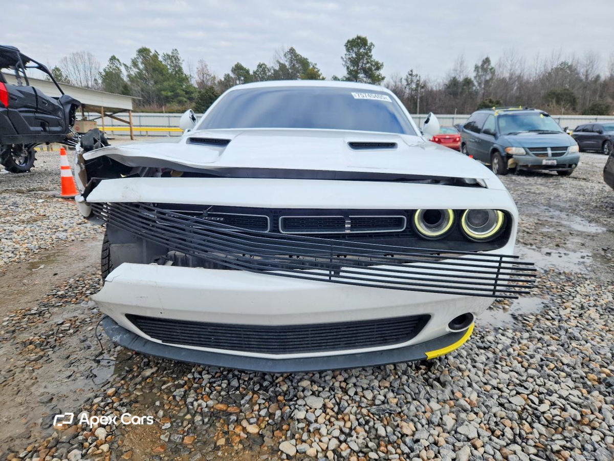 Dodge Challenger 2015