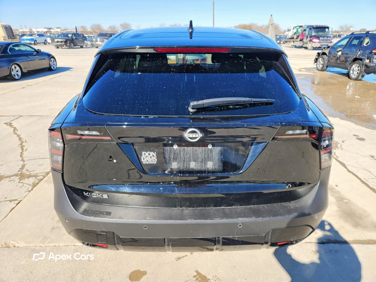 Nissan Kicks 2025