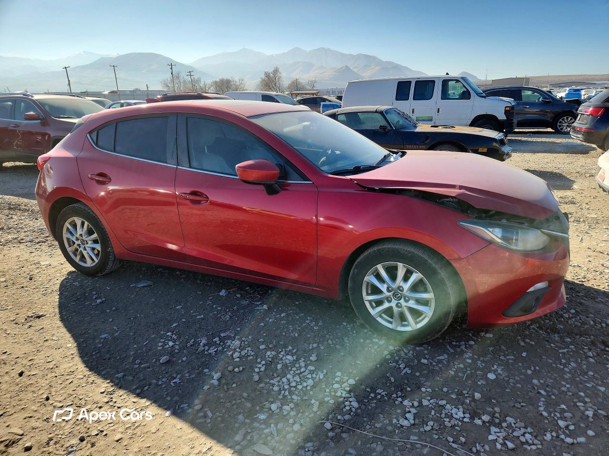 Mazda 3 2015