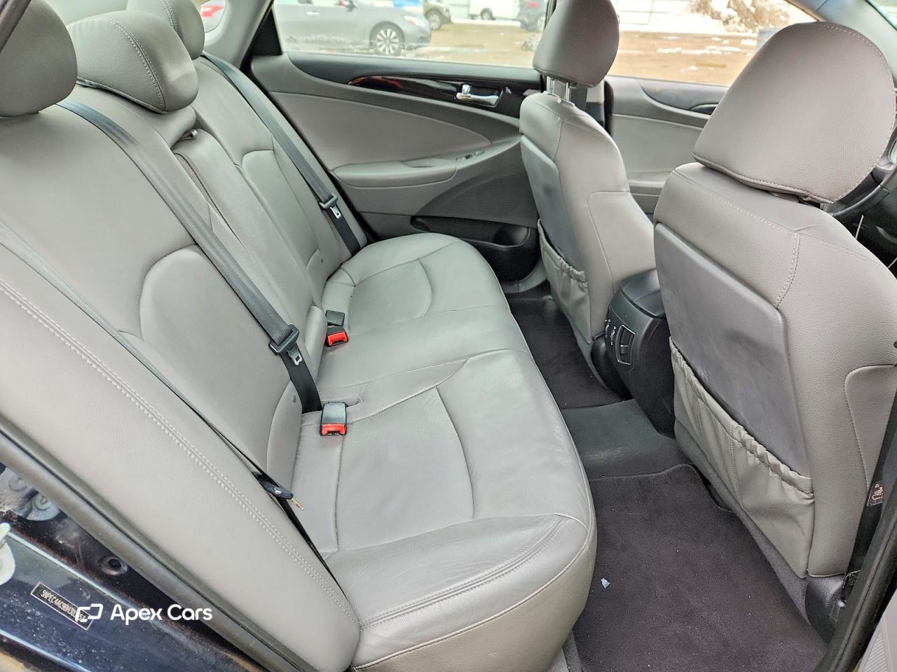 Hyundai Sonata 2011