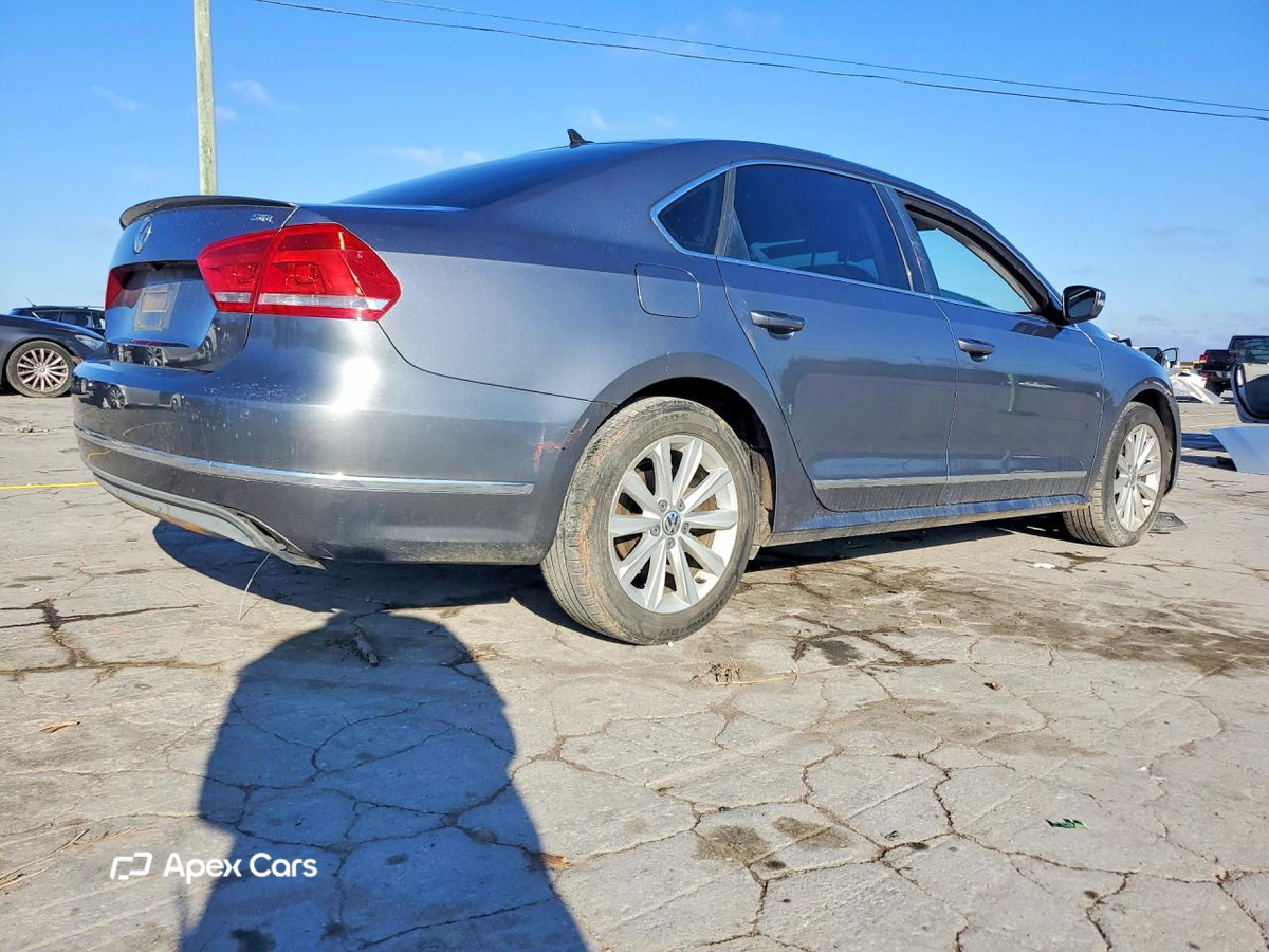 Volkswagen Passat 2013