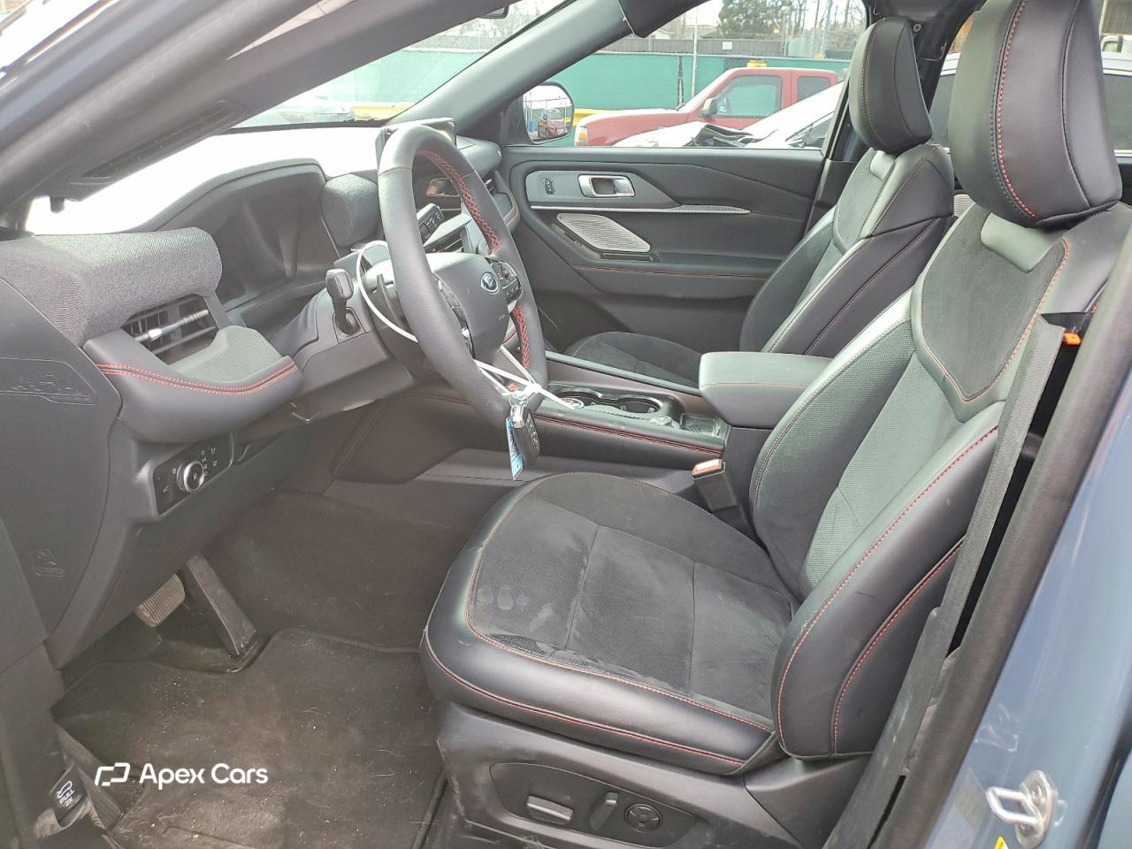 Ford Explorer 2025