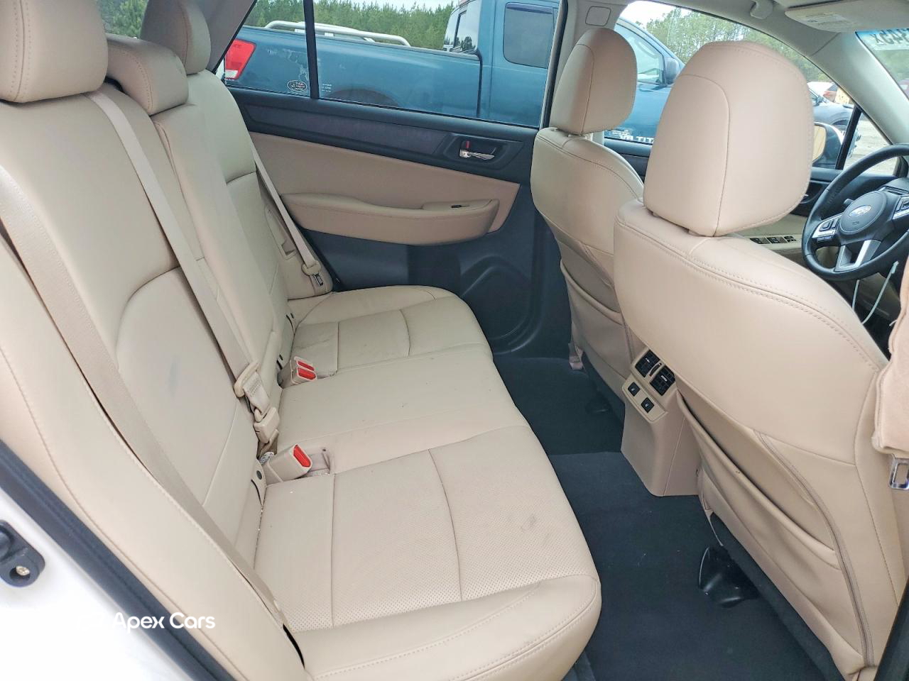 Subaru Outback 2016