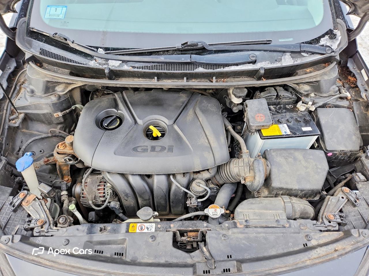 Hyundai Elantra 2016