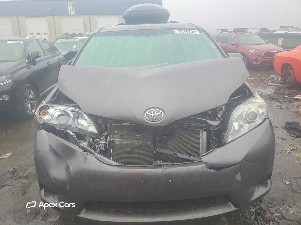 Toyota Sienna 2017