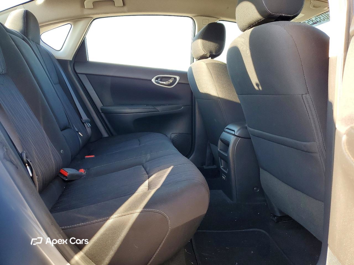 Nissan Sentra 2017