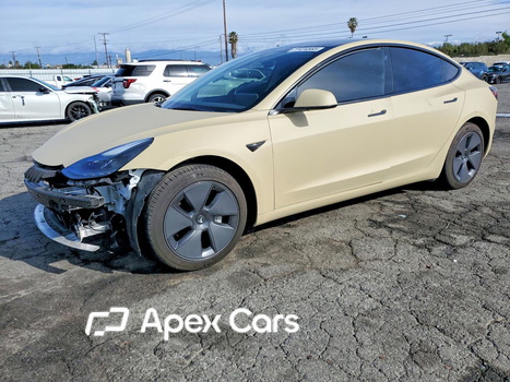 Tesla Model 3 2023 - Image 1 of 13