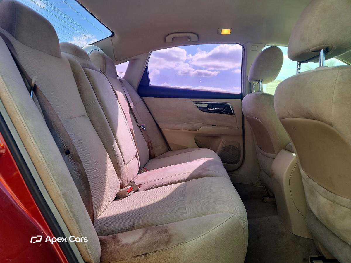 Nissan Altima 2013