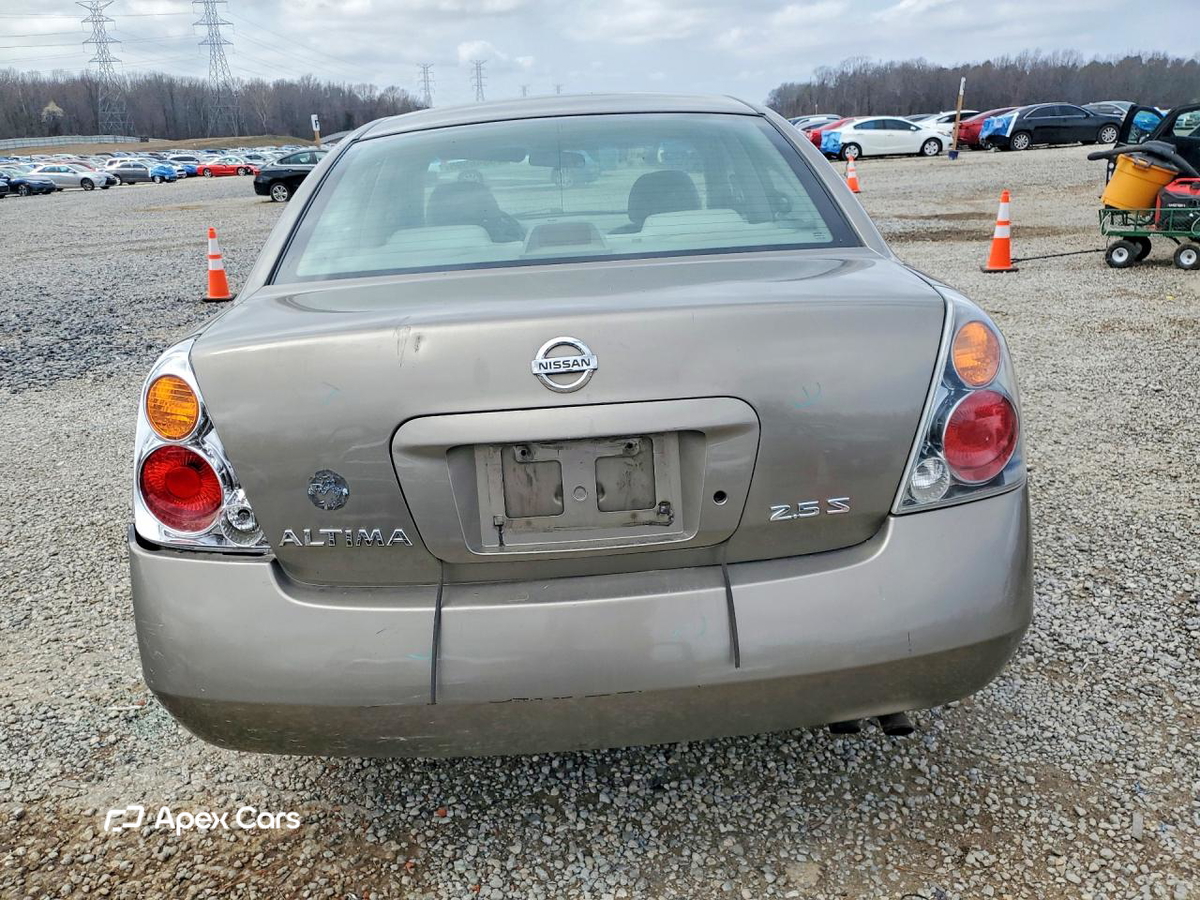 Nissan Altima 2003