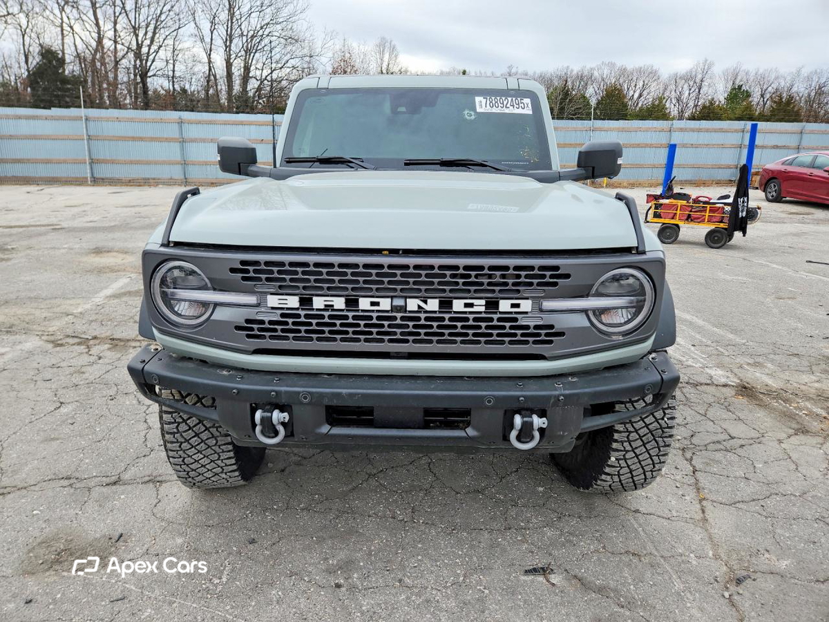 Ford Bronco 2024