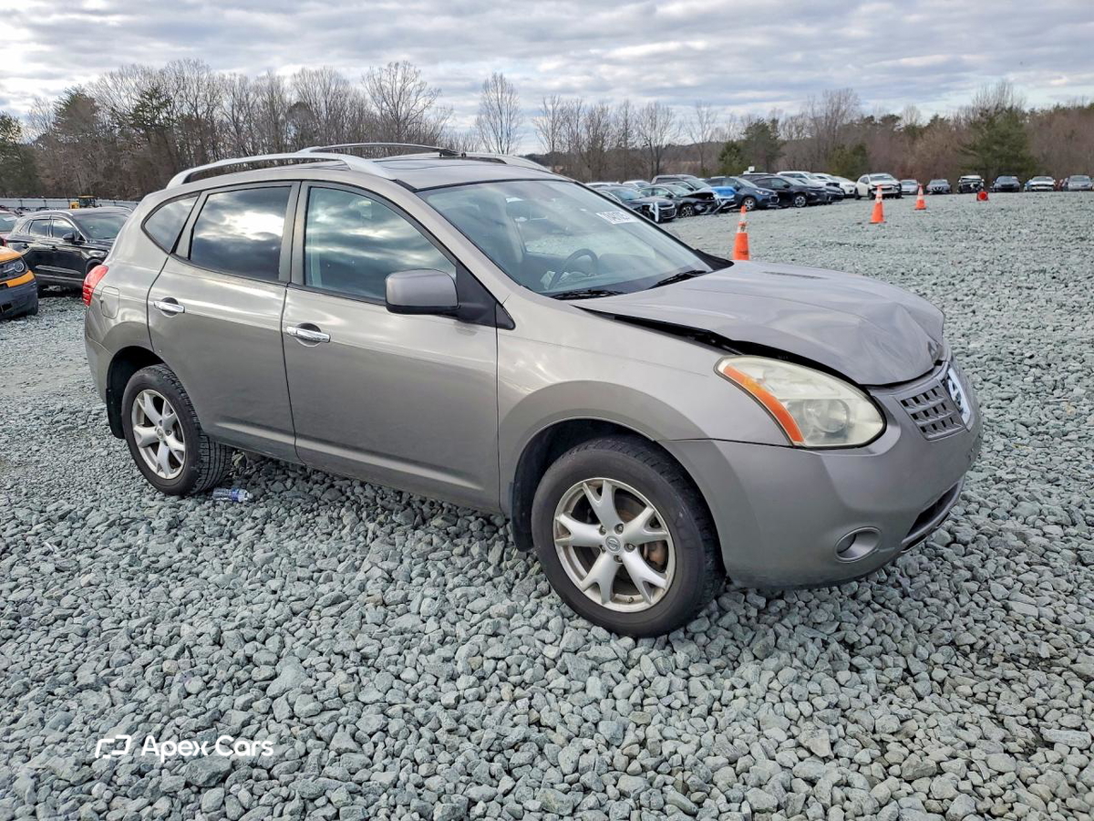Nissan Rogue 2010