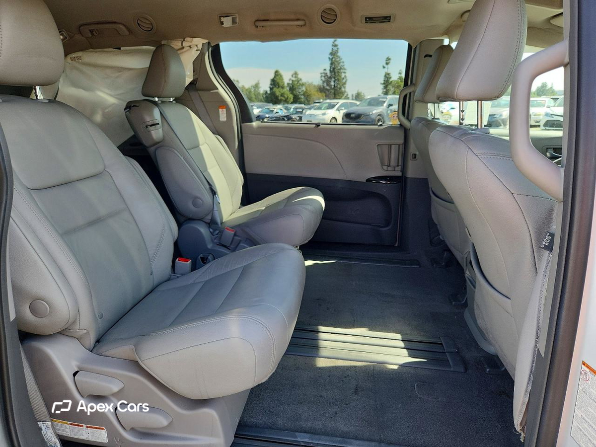 Toyota Sienna 2018