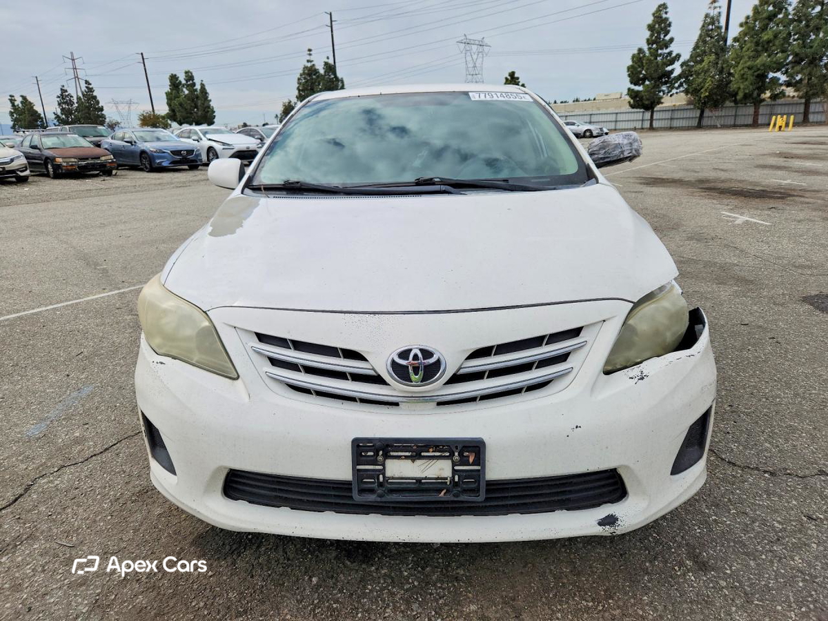Toyota Corolla 2013