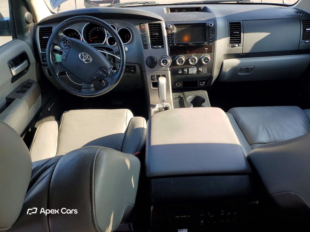 Toyota Sequoia 2012