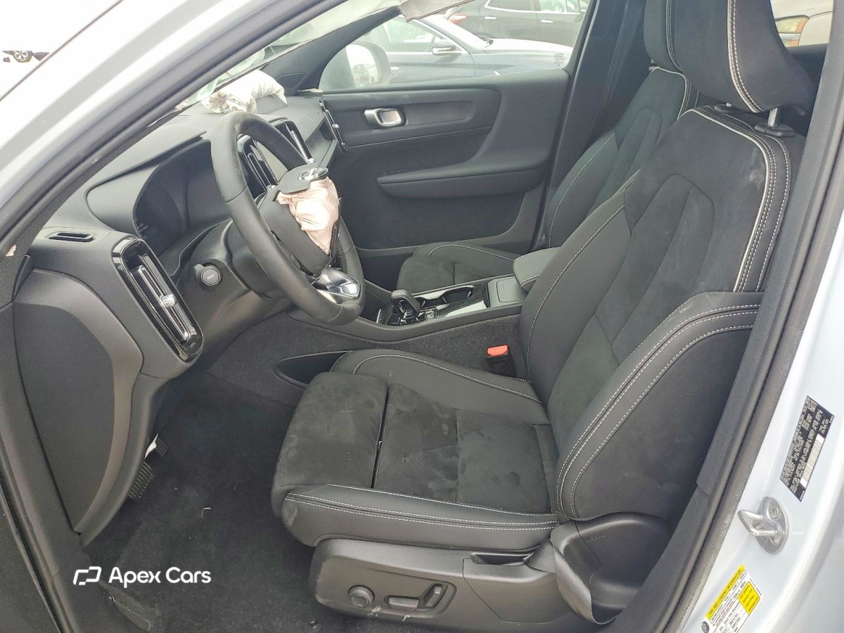 Volvo C40 2024