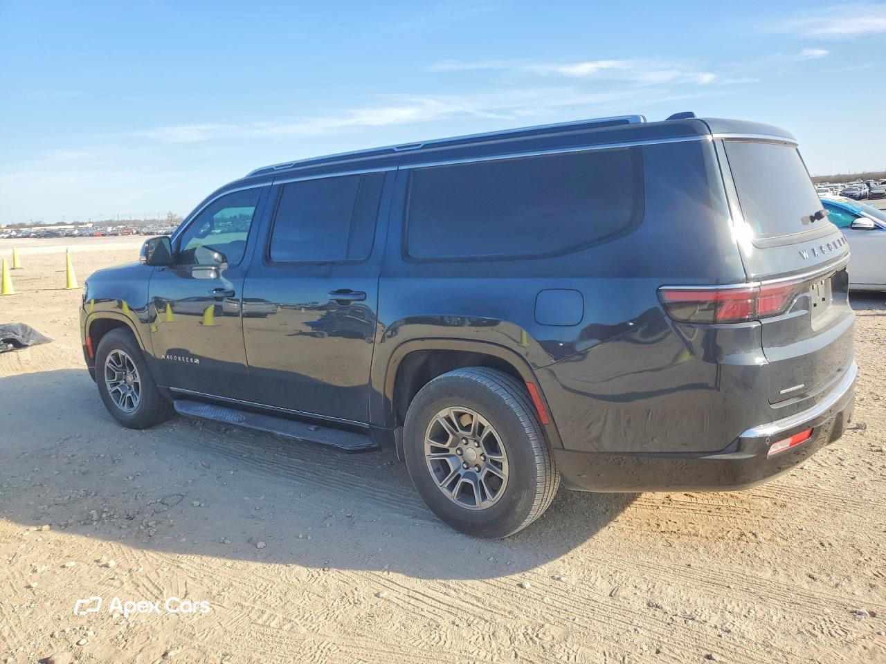 Jeep Grand Wagoneer 2023