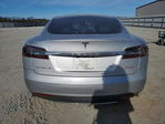 Tesla Model S 2015