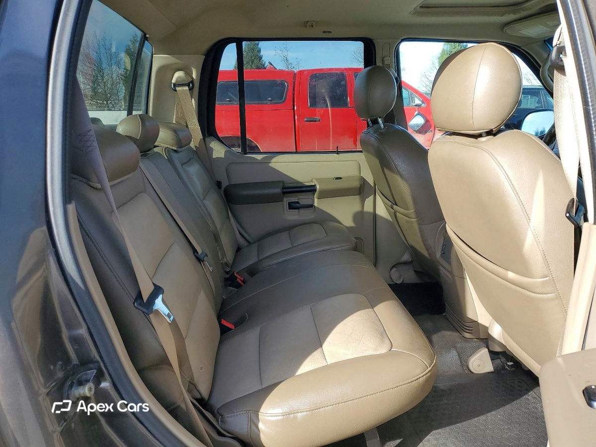 Ford Explorer 2005