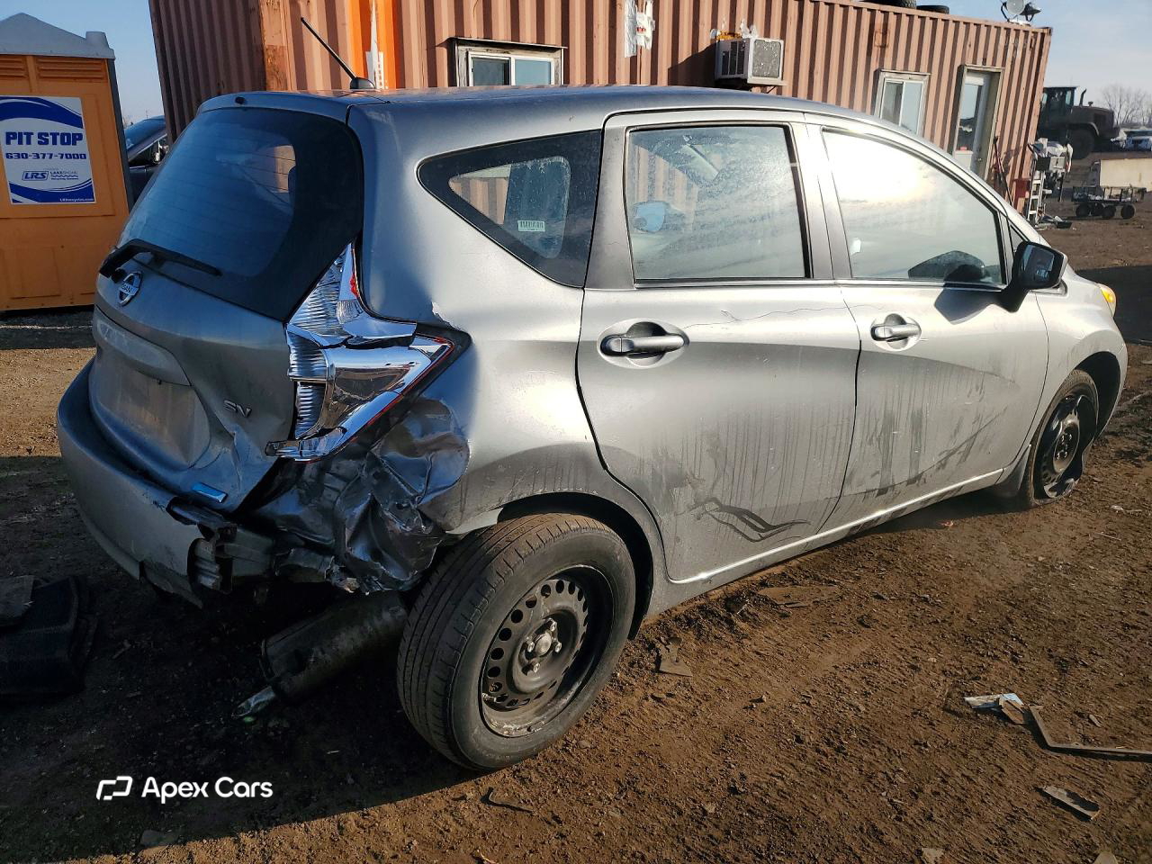 Nissan Versa 2015