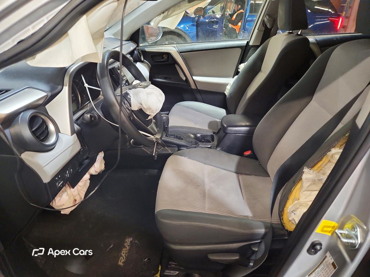 Toyota RAV 4 2015