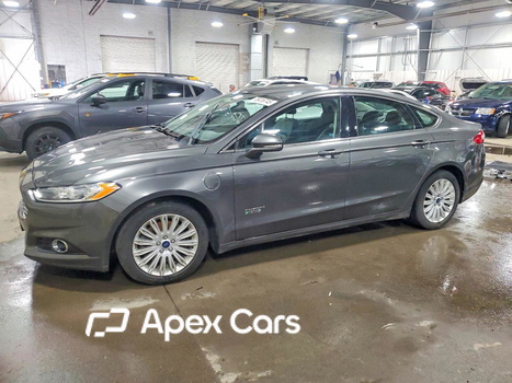 Ford Fusion 2016 - Image 1 of 14