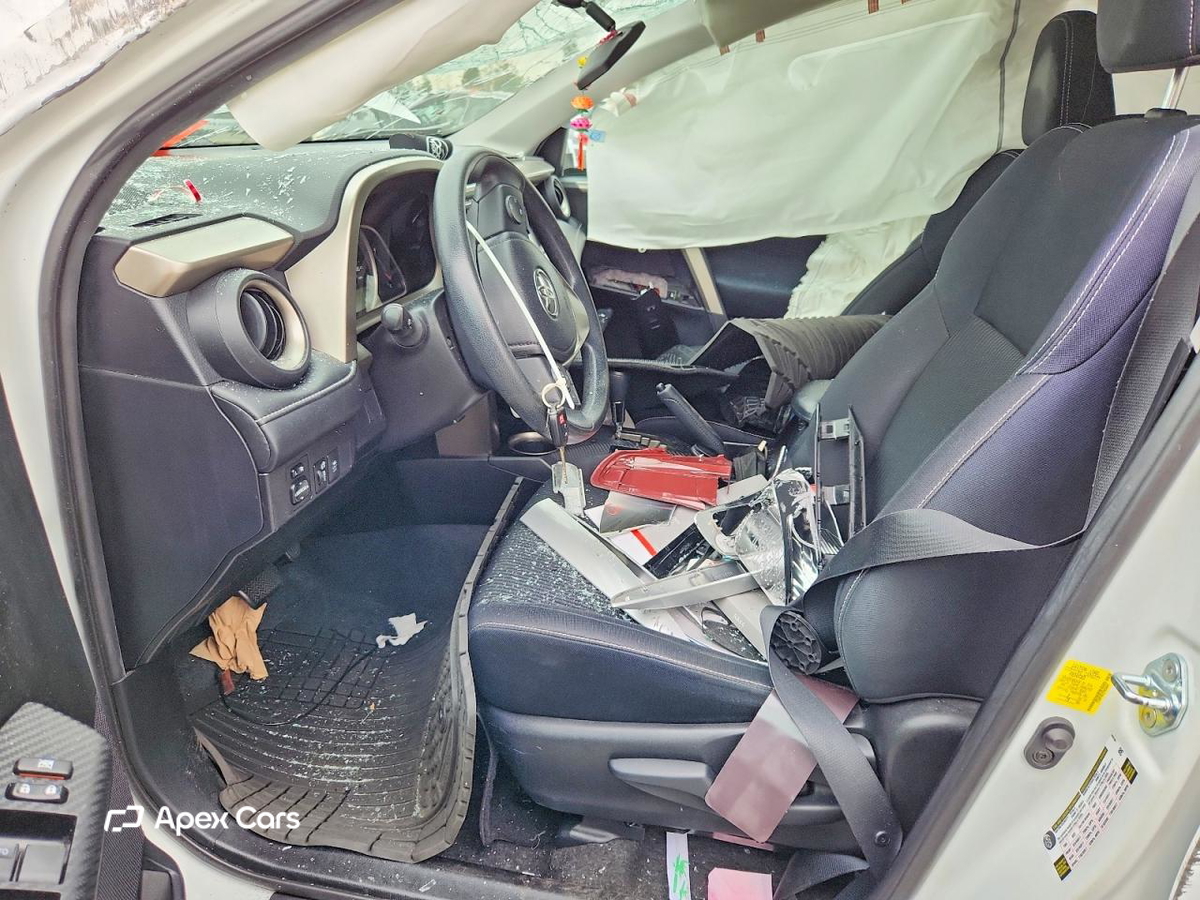 Toyota RAV 4 2015