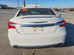 Chrysler 200 2013