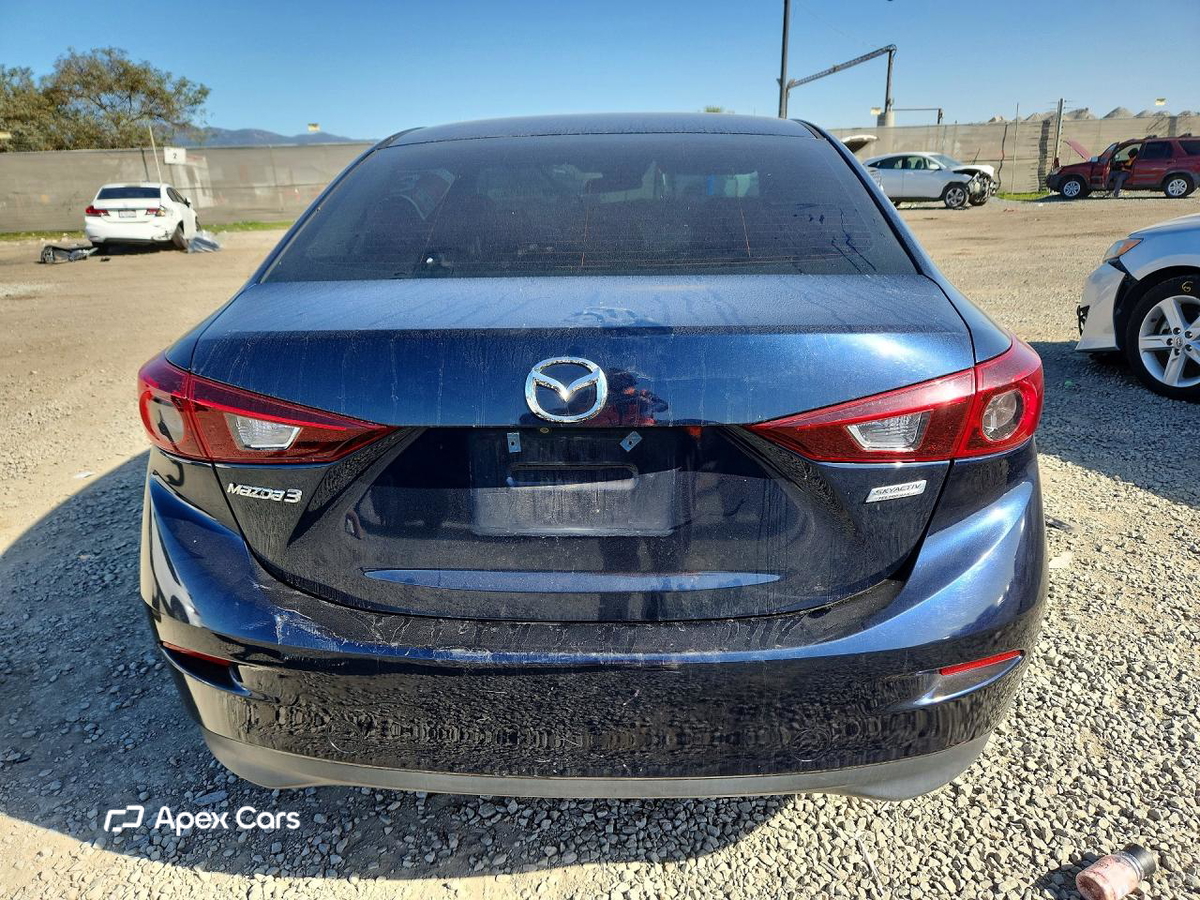 Mazda 3 2018