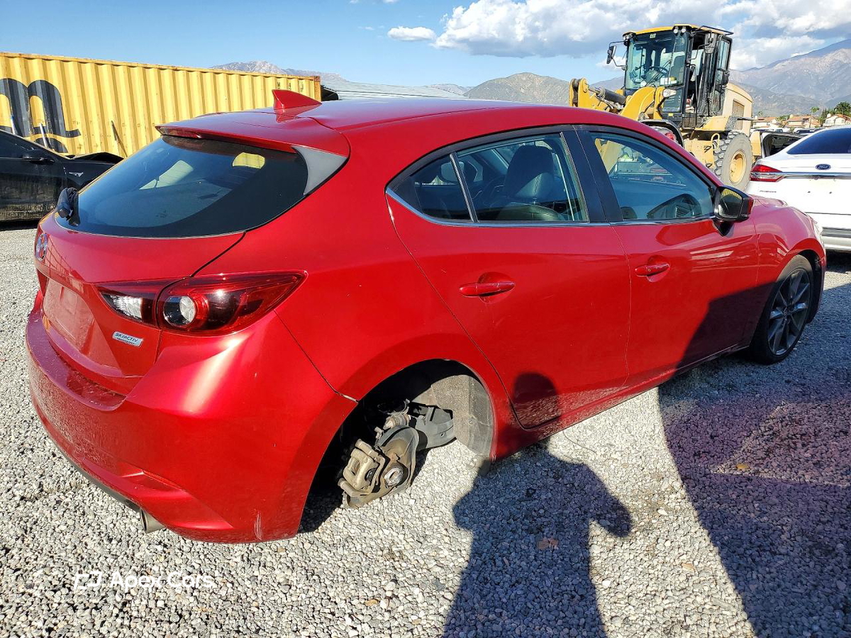Mazda 3 2018