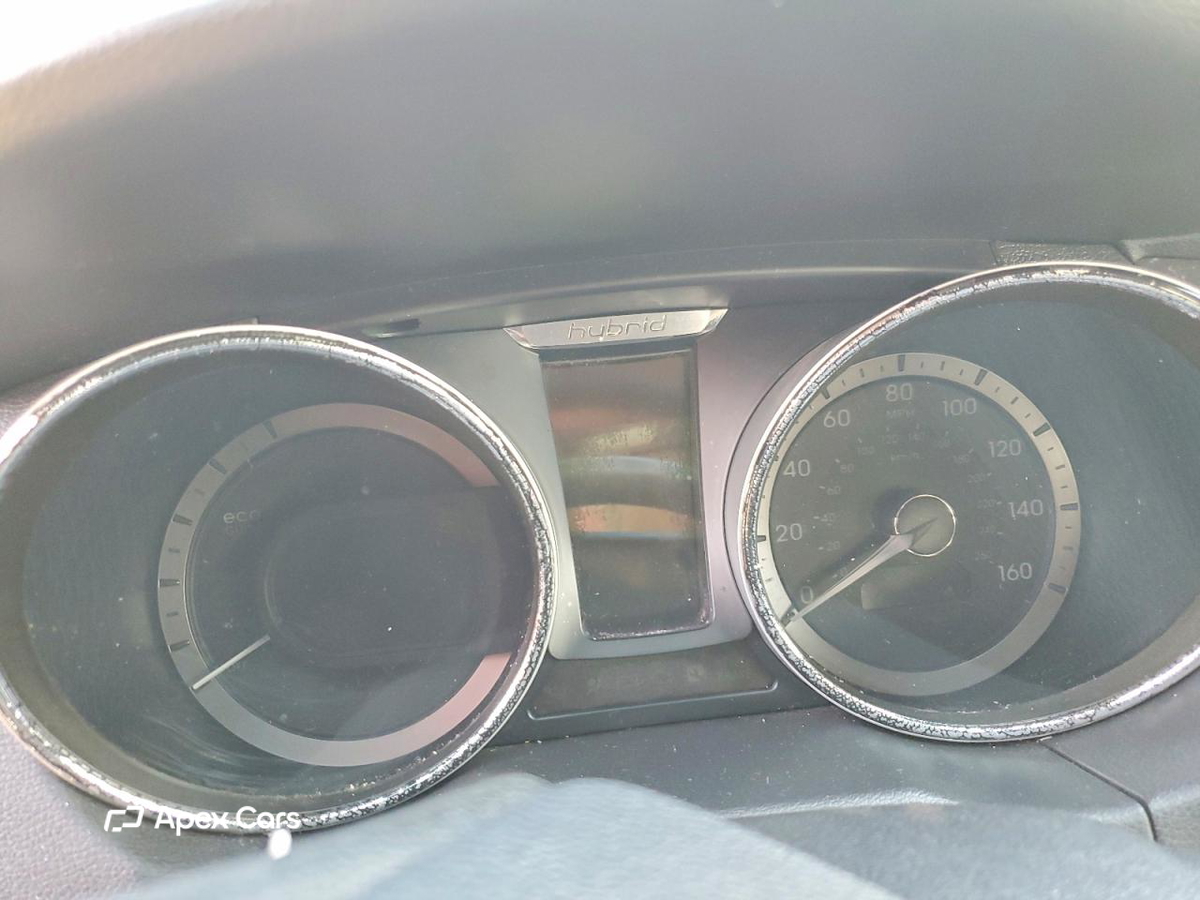 Hyundai Sonata 2012