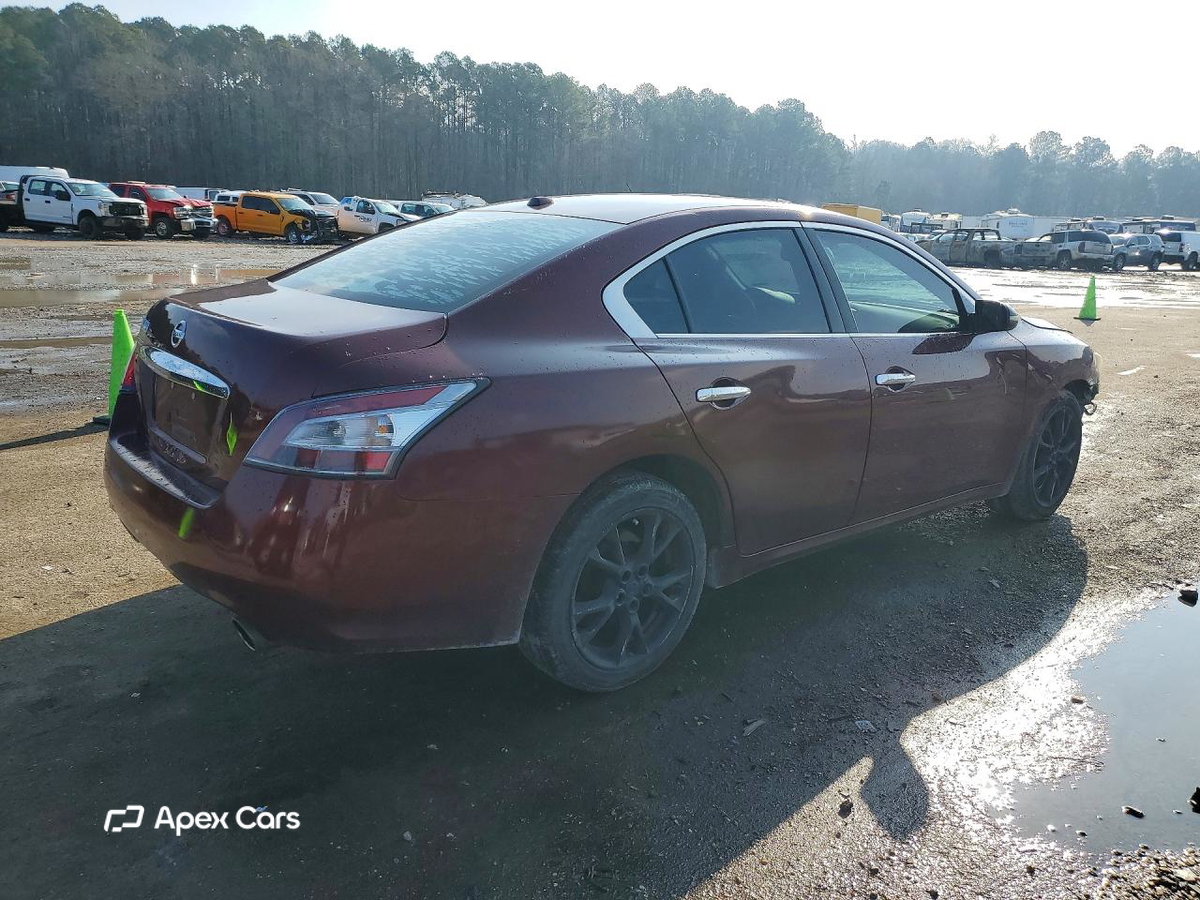 Nissan Maxima 2013