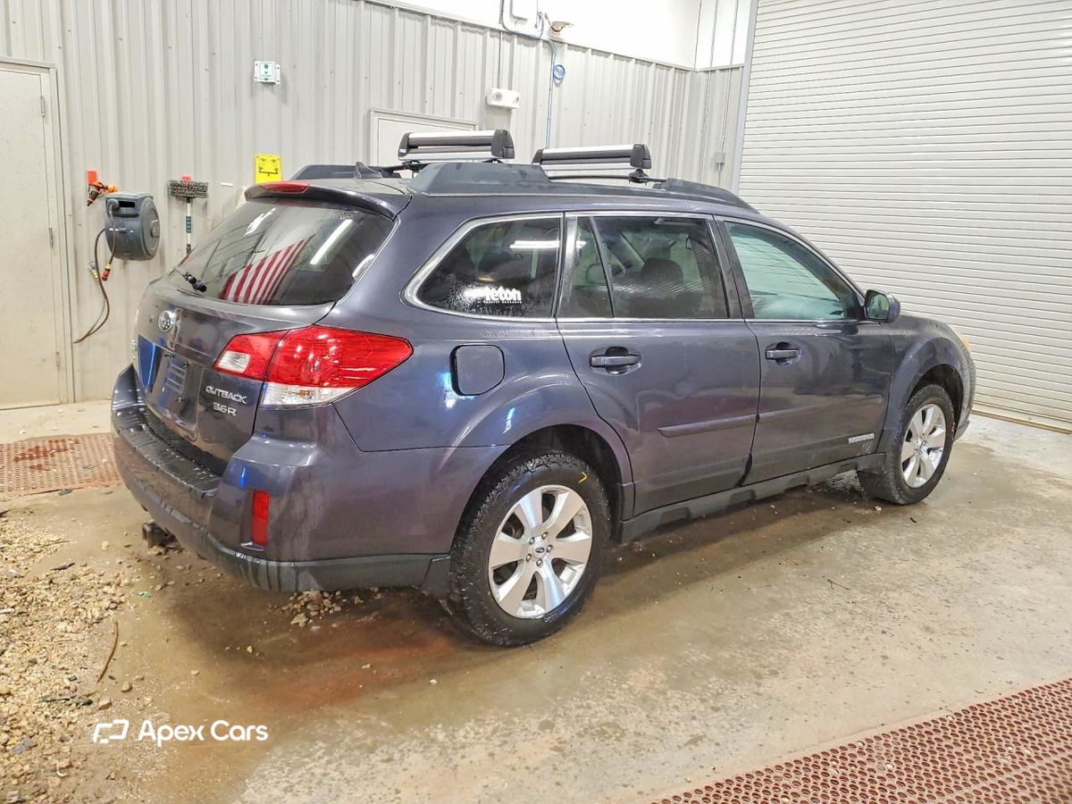 Subaru Outback 2012