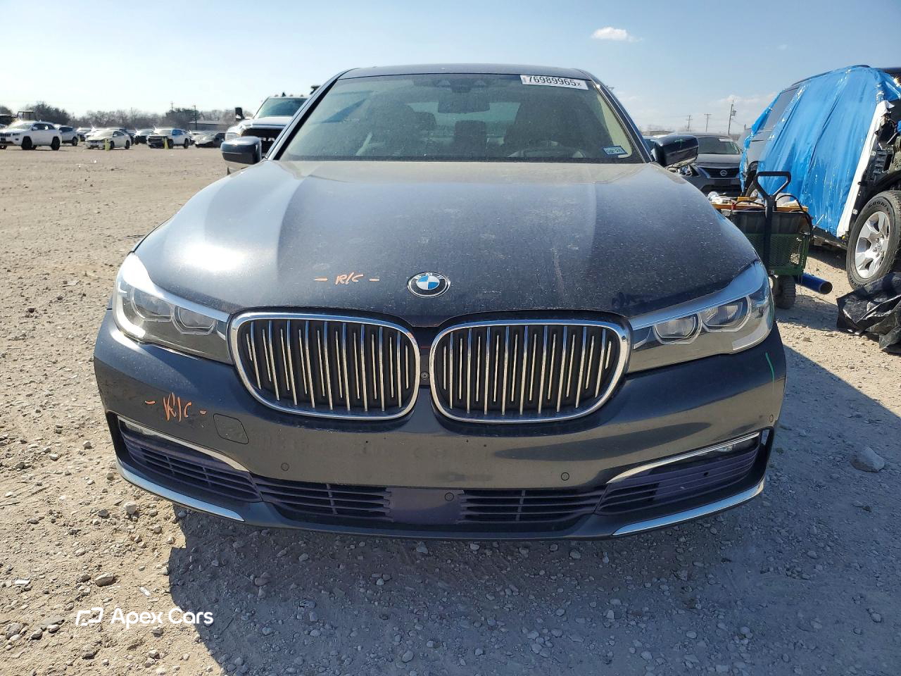 BMW Series 7 2016