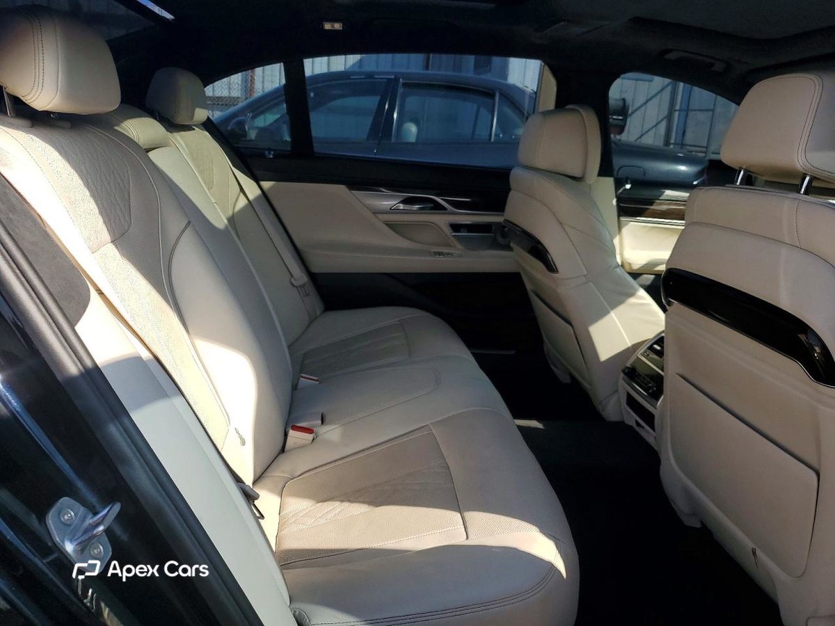 BMW Series 7 2017