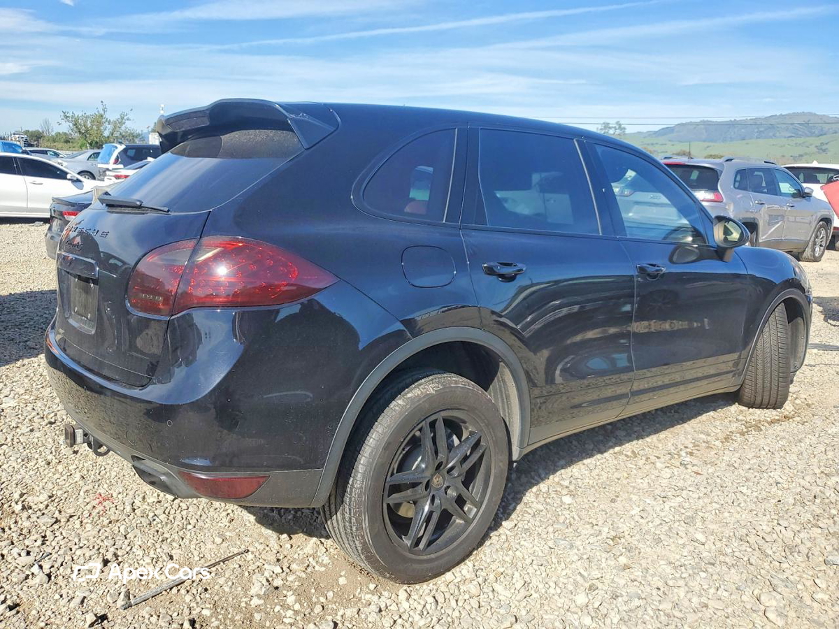 Porsche Cayenne 2012