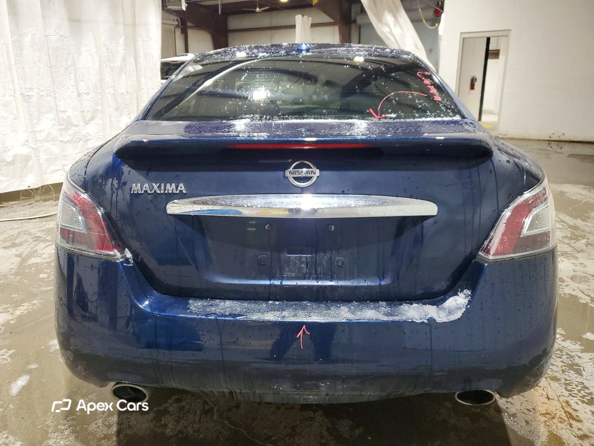 Nissan Maxima 2014