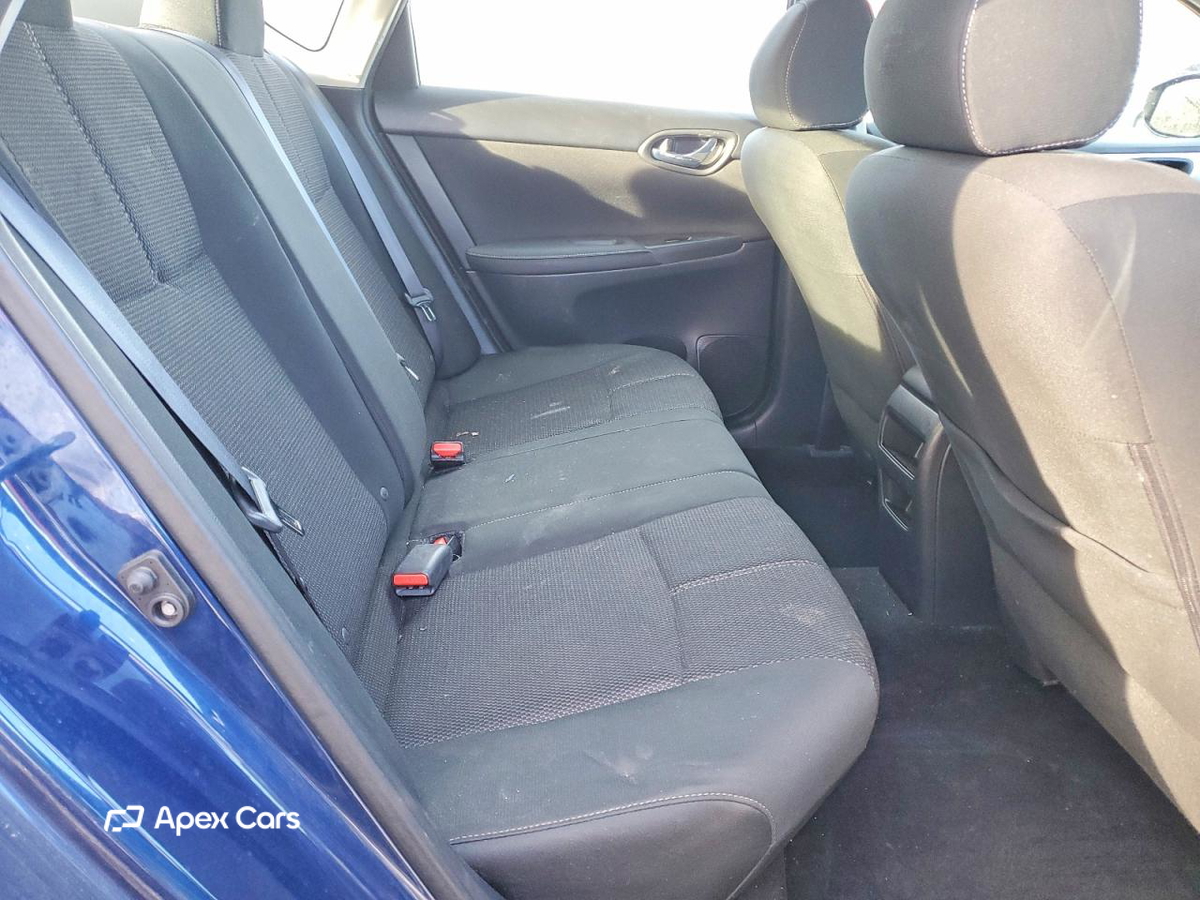 Nissan Sentra 2018