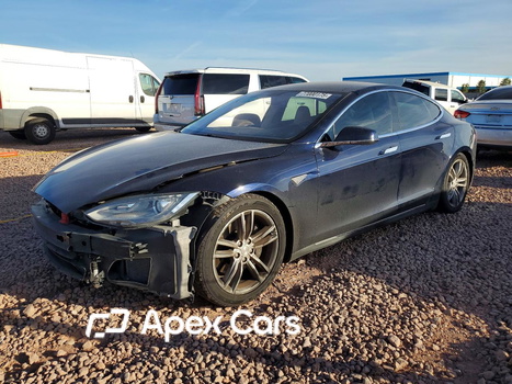 Tesla Model S 2013 - Image 1 of 13
