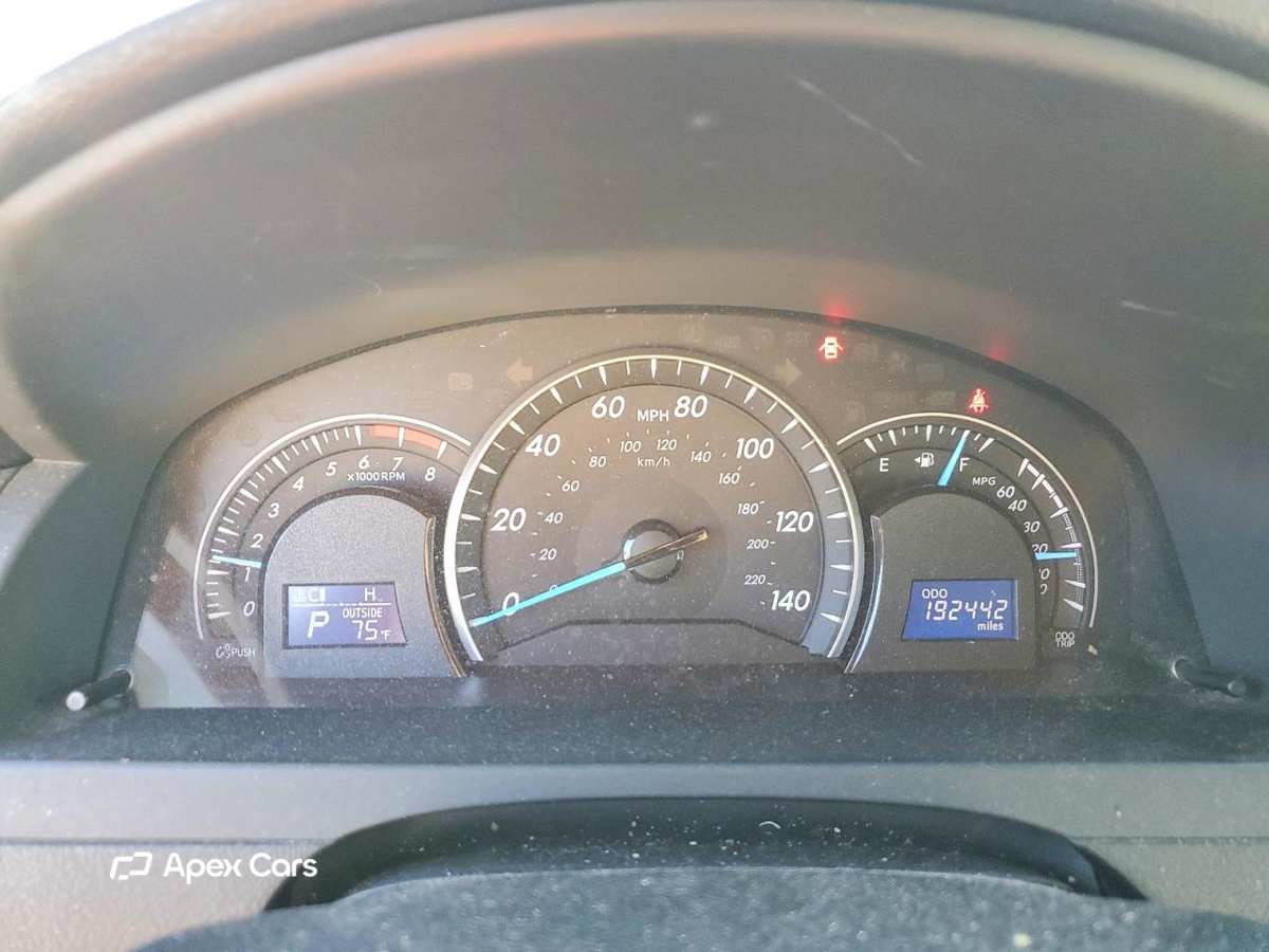 Toyota Camry 2012
