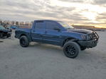 Nissan Titan 2011